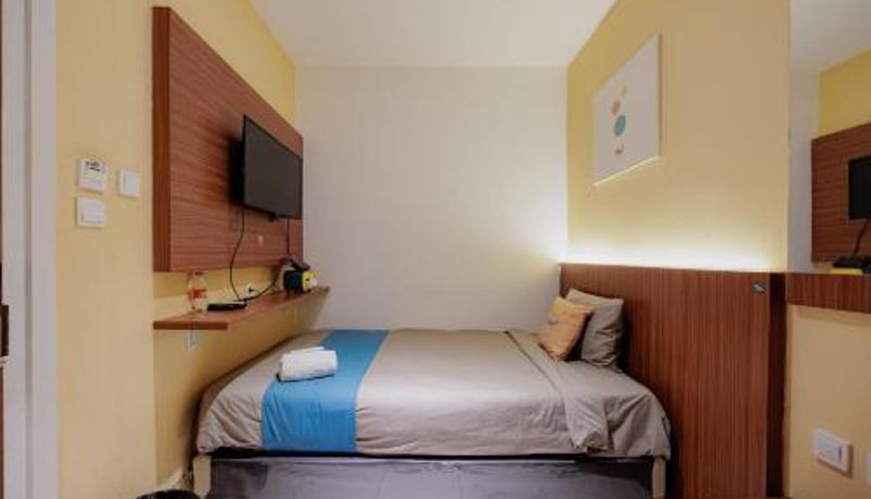 Camera - Sans Hotel Roxy Jakarta
