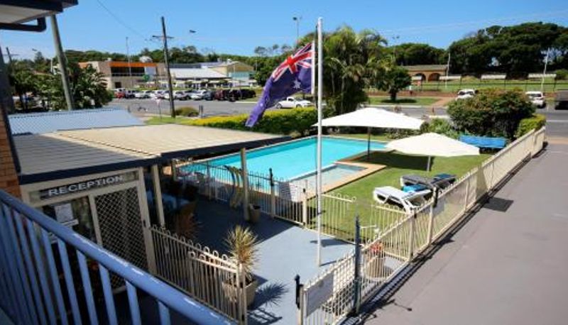 Info - Beachlander Self-Contained Holiday Apartments