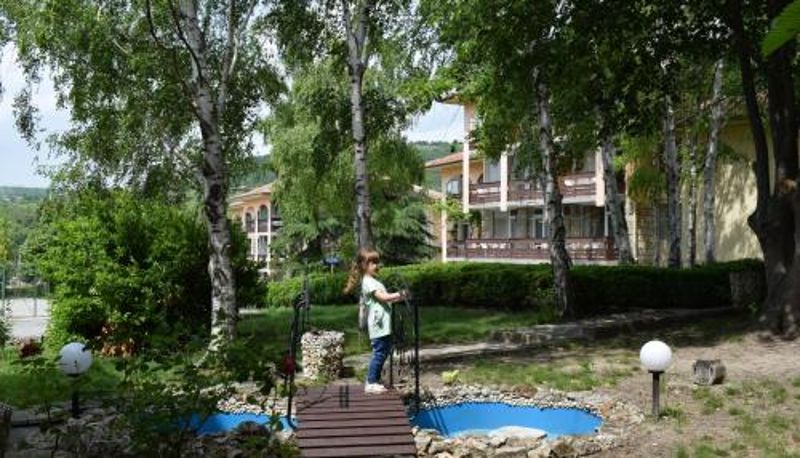 Bilgi - Ahilea Hotel - Free Pool Access