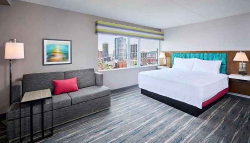 Tripla - Hampton Inn by Hilton Hamilton