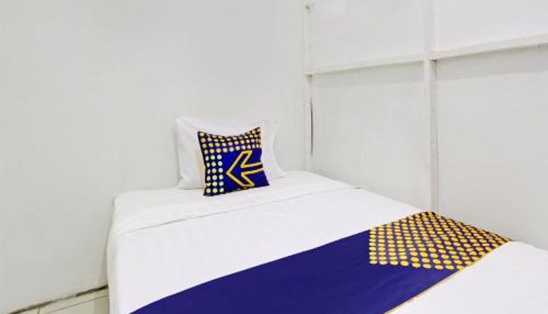 Zimmer - Hotel O Karomah Kostel Syariah