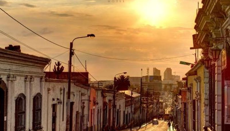 Üç kişilik oda - Sacasa Tourist Arequipa - La Casa de Theo