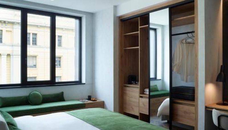 Zimmer - The Port Square Hotel
