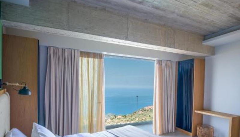 Info - Anadeo Villas & Suites