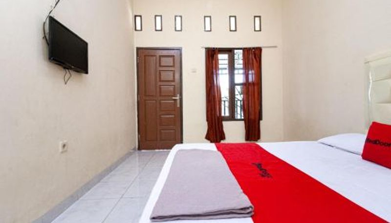 Oda - RedDoorz @ Jalan Sidomuncul 2 Jambi