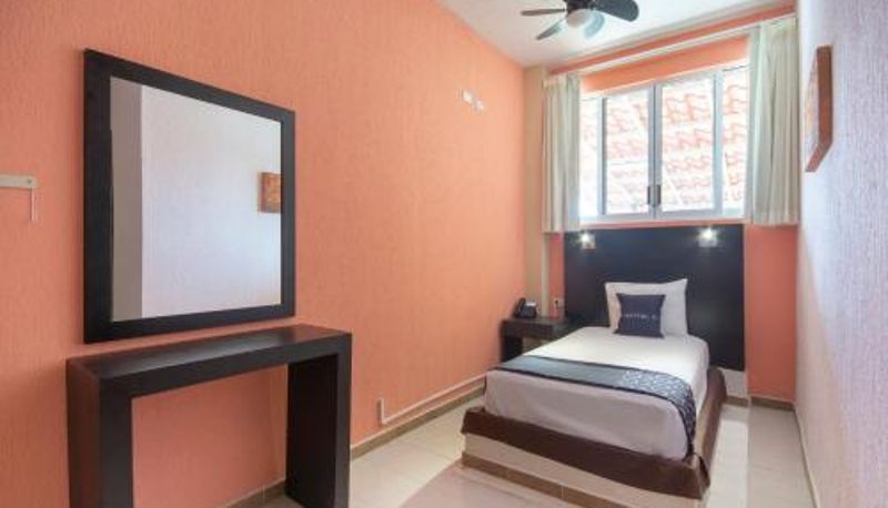 Room - Hotel Spa Shalam