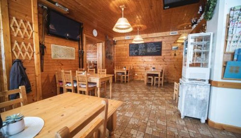 Ontbijtzaal in het restaurant - Hotel Večernice