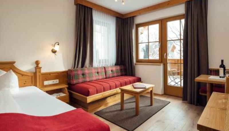 Camera - Hotel Garni am Sonnberg inklusive Super Sommer Card!