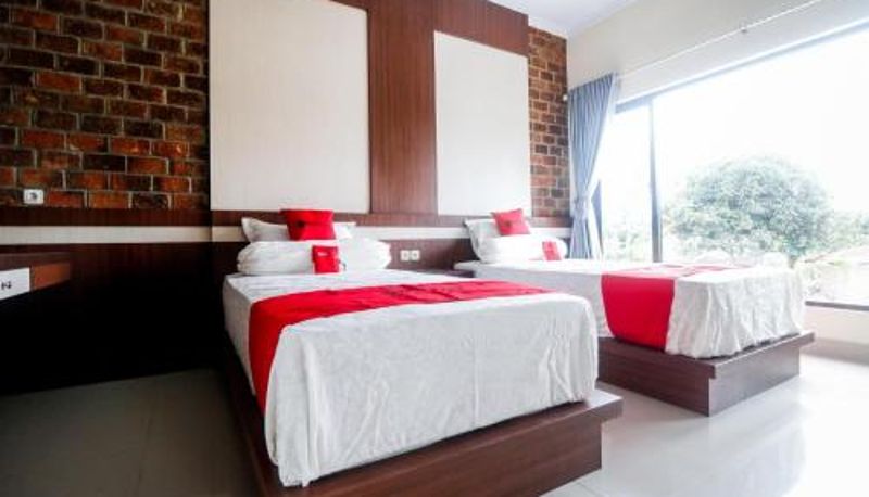 Chambre - RedDoorz Plus near Kualanamu Airport Medan