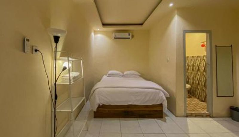 Zimmer - Urbanview Hotel ME Jayapura