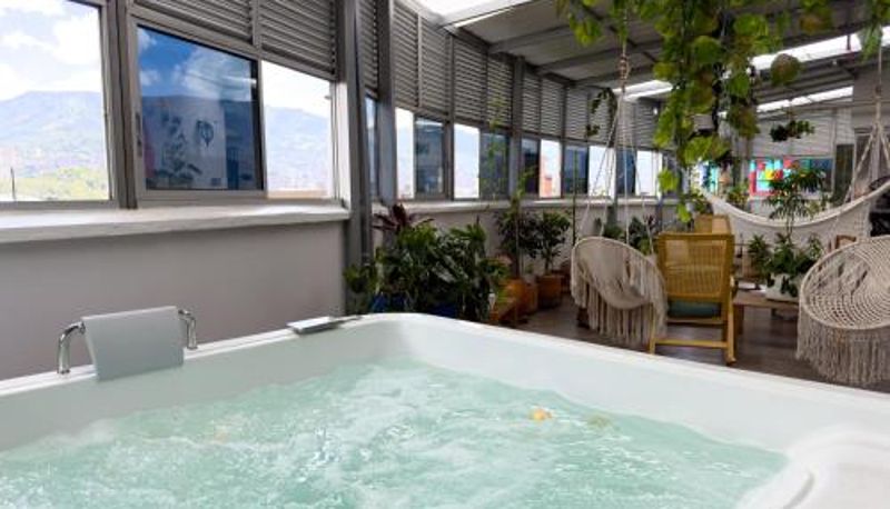 Informacje - Hotel Bolivariana Plaza Medellin