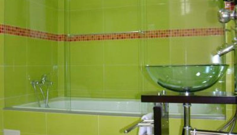 Info - Apartahotel Vincent Suites