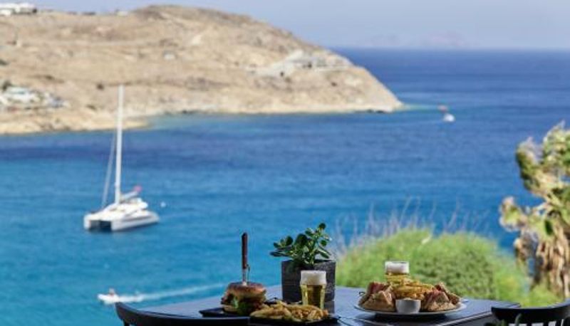 Bilgi - Pietra e Mare - Mykonos Moments by Mr and Mrs White
