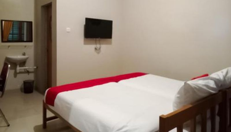 Oda - RedDoorz At Joyce Guest House Medan