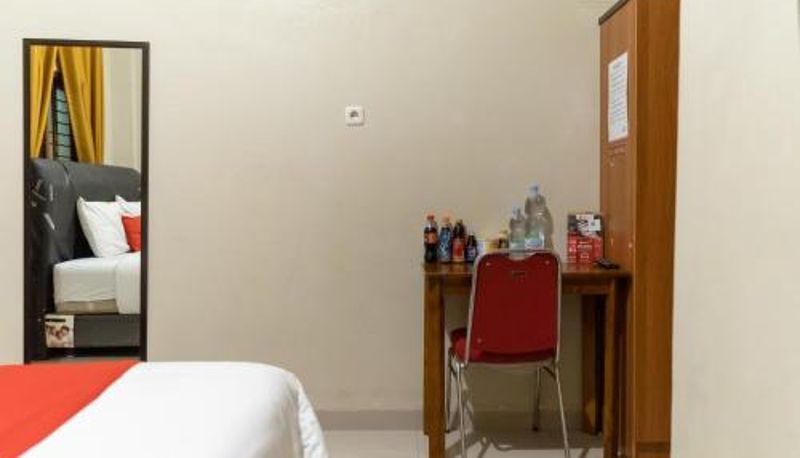 Oda - RedDoorz At Joyce Guest House Medan