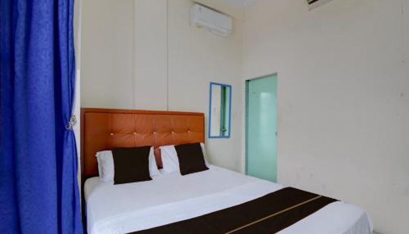 Suite - Hotel O Pekanbaru near Mall Ciputra Seraya formerly Lotus Inn
