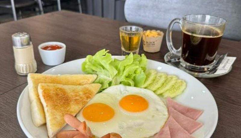 Restoran içinde kahvaltı salonu - Air Diamond Hotel