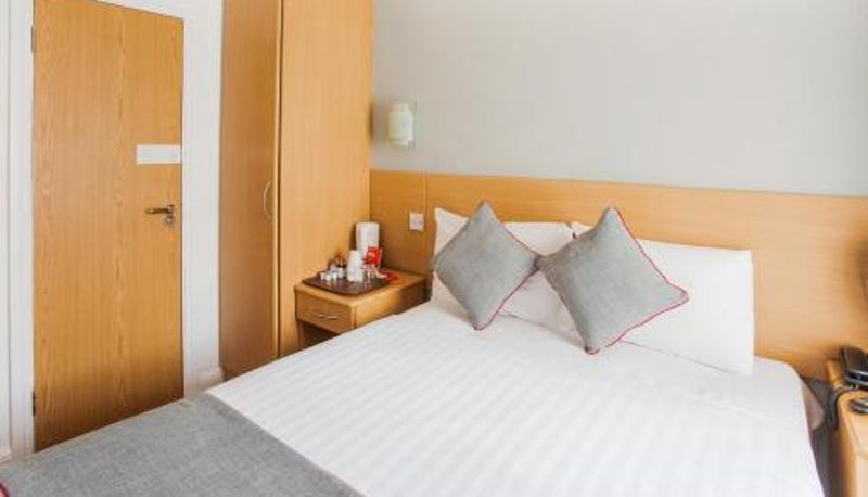 Pokój - London Guest House by OYO - Acton