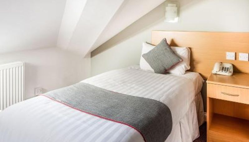 Pokój - London Guest House by OYO - Acton