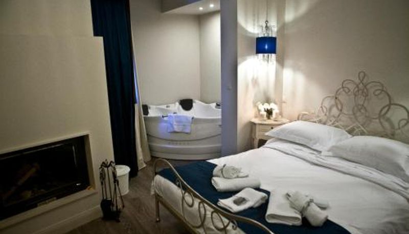 Info - Melies Boutique Hotel