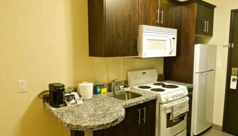 Cucina - Western Star Inn and Suites Carlyle