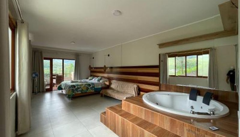 Standardzimmer - Mercedes Lodge