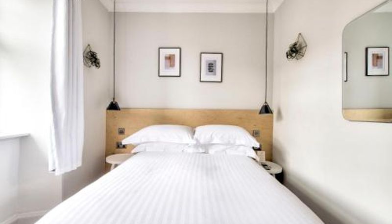 Bilgi - The Castle Hotel