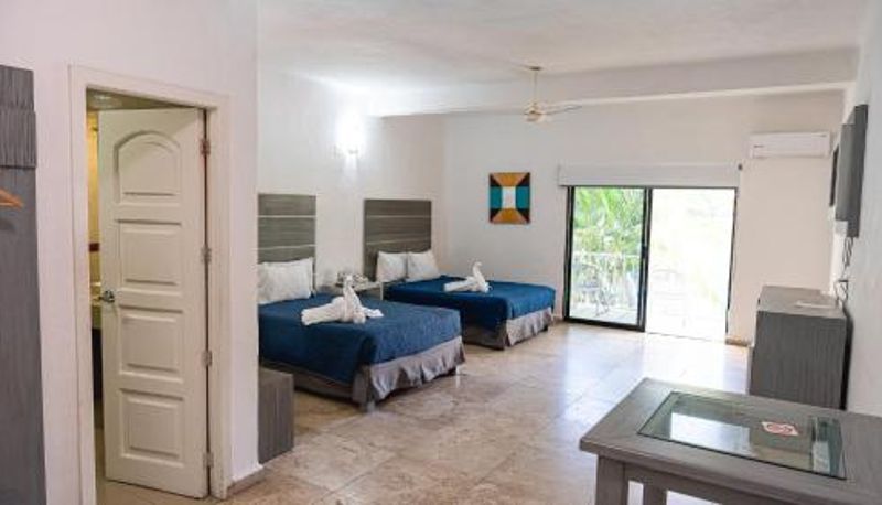 Üç kişilik oda - Splash Inn Nuevo Vallarta & Parque Acuatico