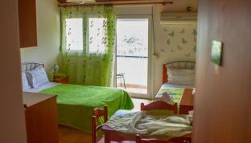 Zimmer - Drosia Hotel