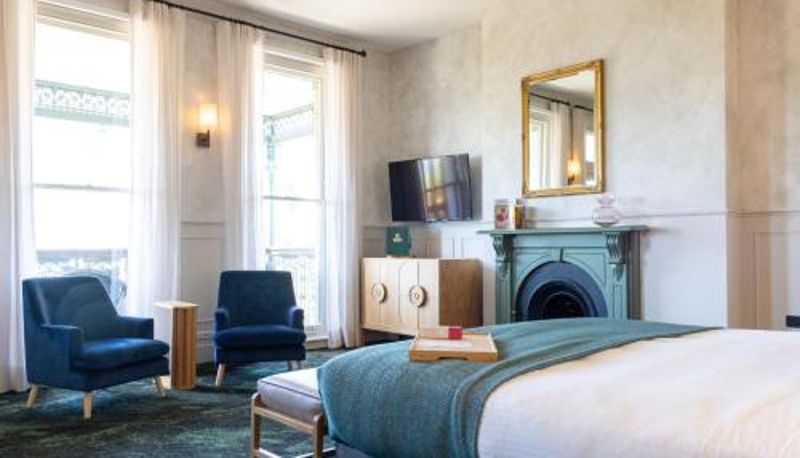 Info - Portarlington Grand Hotel