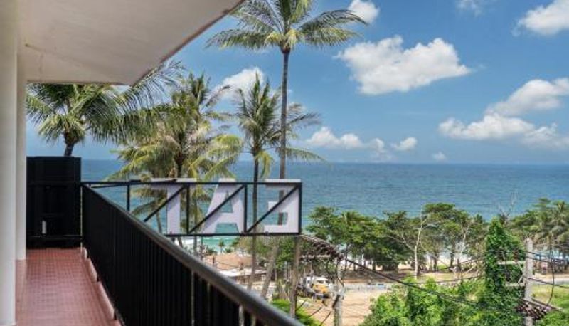 Oda - Karon Beach Oceanview Bungalows by EAT