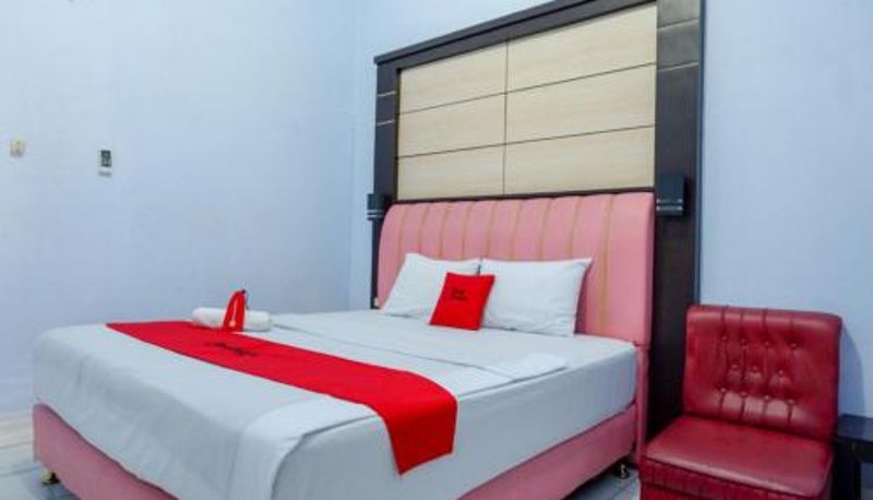 Camera - RedDoorz Plus Syariah near Stasiun Pekalongan 2
