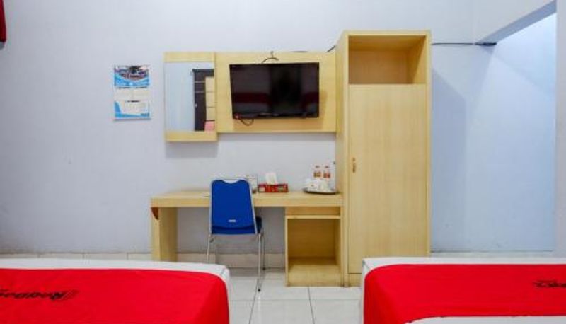 Camera - RedDoorz Plus Syariah near Stasiun Pekalongan 2