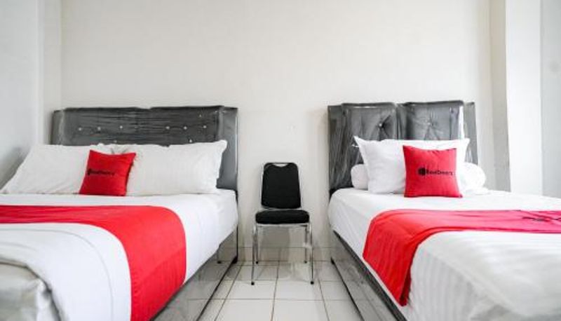 Pokój - RedDoorz near Palembang Airport 2