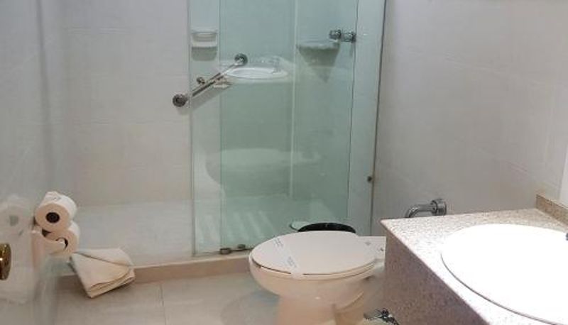 Badezimmer - Hotel Emily