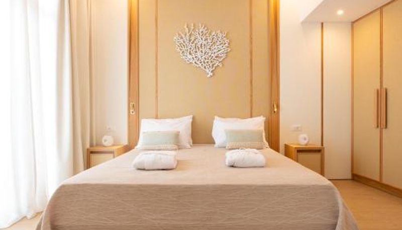 Dreibettzimmer - The 12th City Hotel