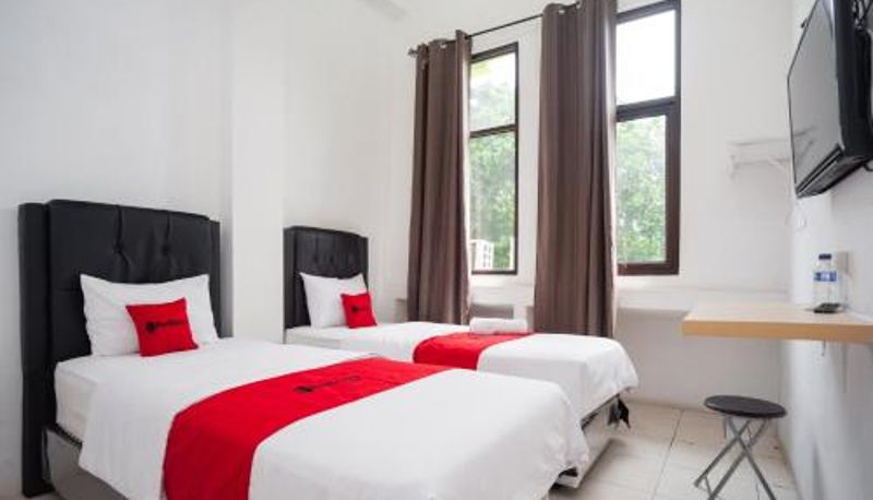 Pokój - RedDoorz at Jalan Bangau Palembang