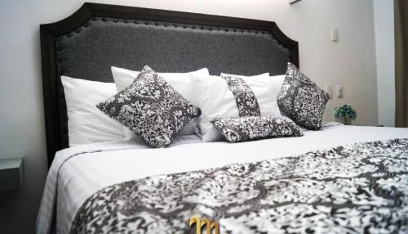 Info - HOTEL LOS PORTALES CHIGNAHUAPAN