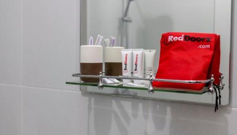 Badezimmer - RedDoorz @ Tinggede Area Palu