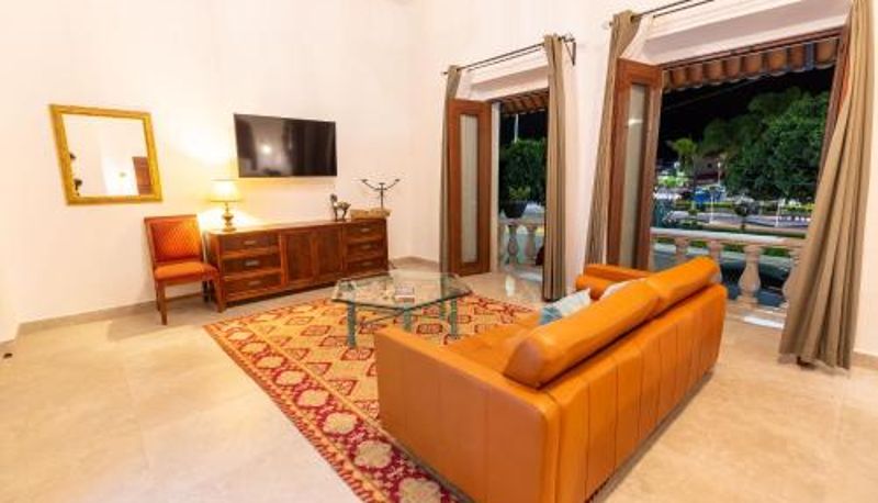 Info - Plaza Chapala Hotel