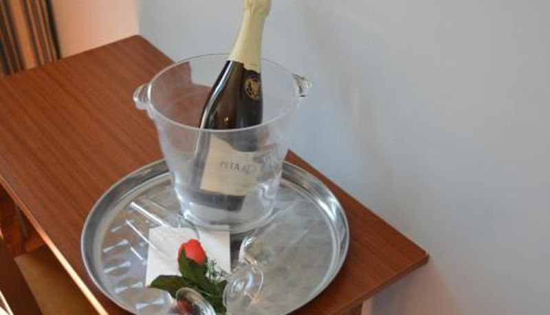 Info - Imperio Hotel