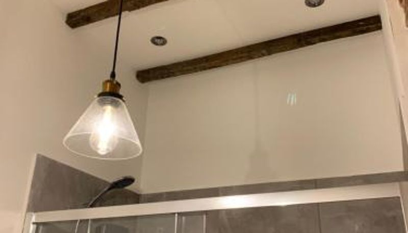 Info - Royal Mile Suites by the Castle