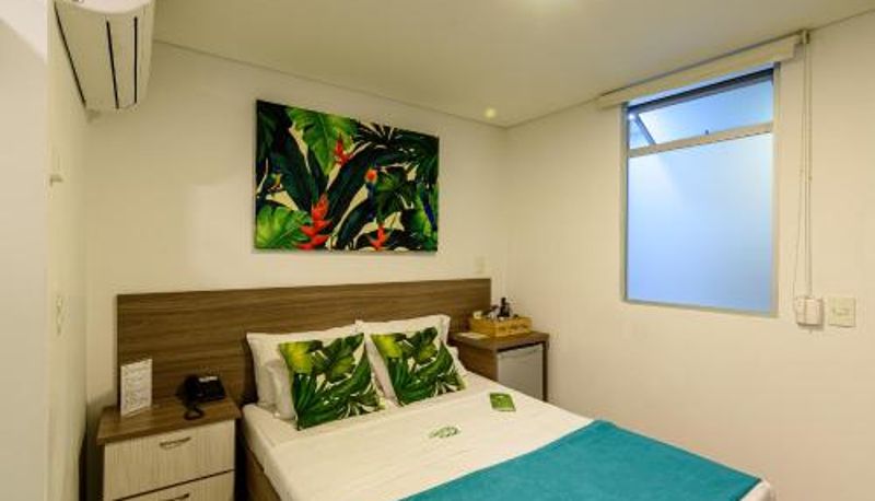 Info - Lleras Green Hotel