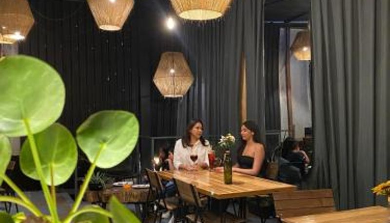 Info - Hotel Portal & Suites