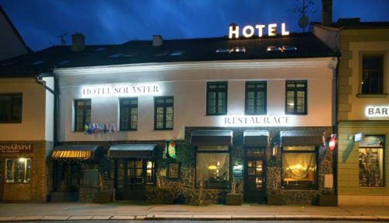 Zona exterior del hotel - Hotel Solaster Garni