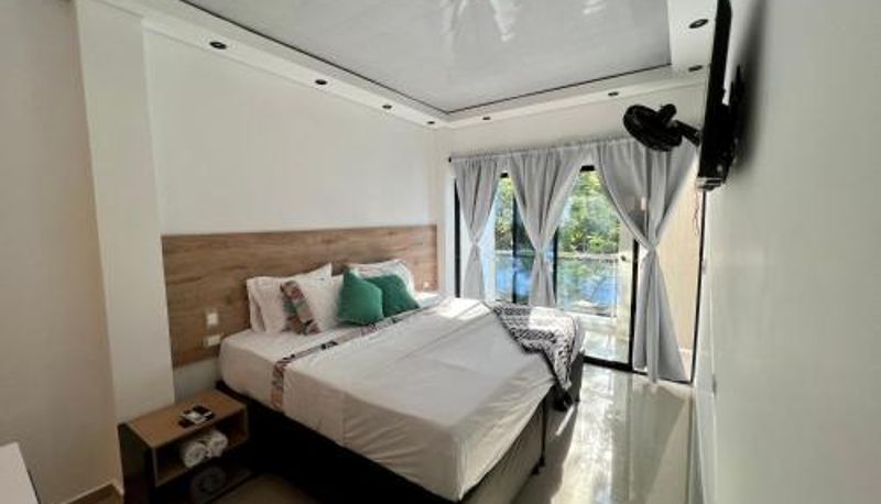 Habitación - HOTEL TORRE DELUXE ¨SANTORINI¨