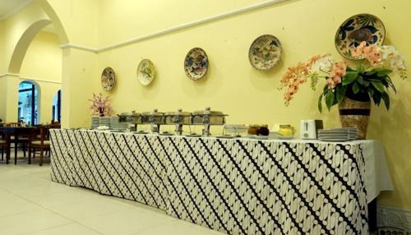 Sala prima colazione all'interno del ristorante - Diana Hotel Jogja