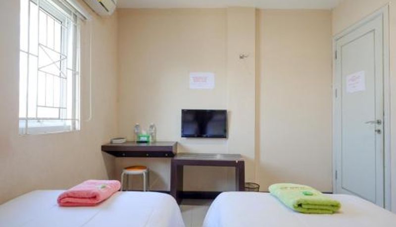 Info - RedDoorz at Jalan Emmy Saelan Palu