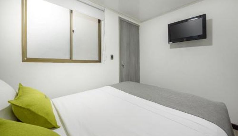 Chambre triple - Hotel Agora Inn