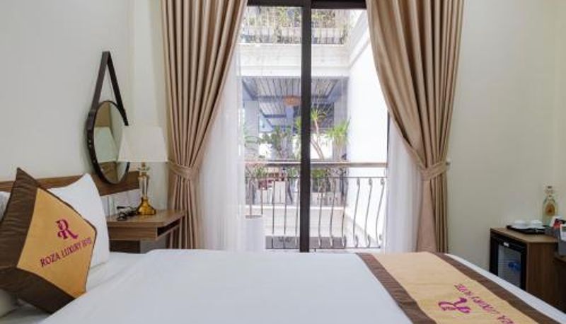 Info - Roza Palace Cat Ba